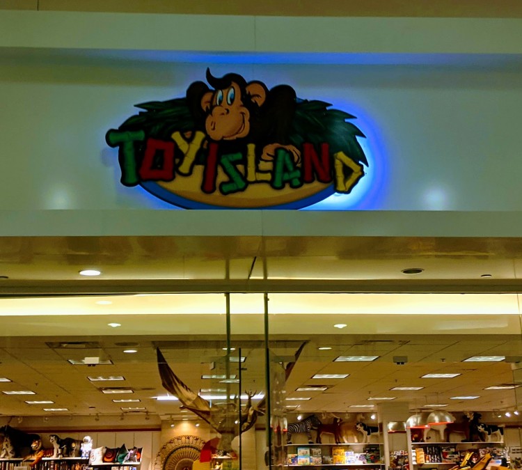 toy-island-coastal-grand-mall-photo